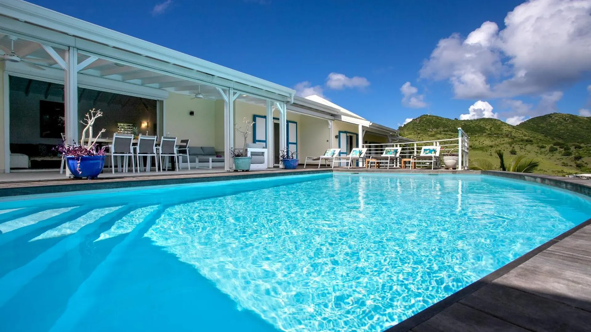 Villa Eskarcel, Vue Mer Sur Orient Bay, Piscine Chauffee, Tres Spacieuse Cul de Sac 0*,  Sint Maarten